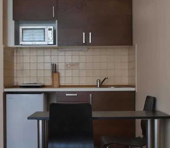 Victor Hugo Apartman *