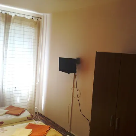 דירה Top Apartment Budapest בודפשט